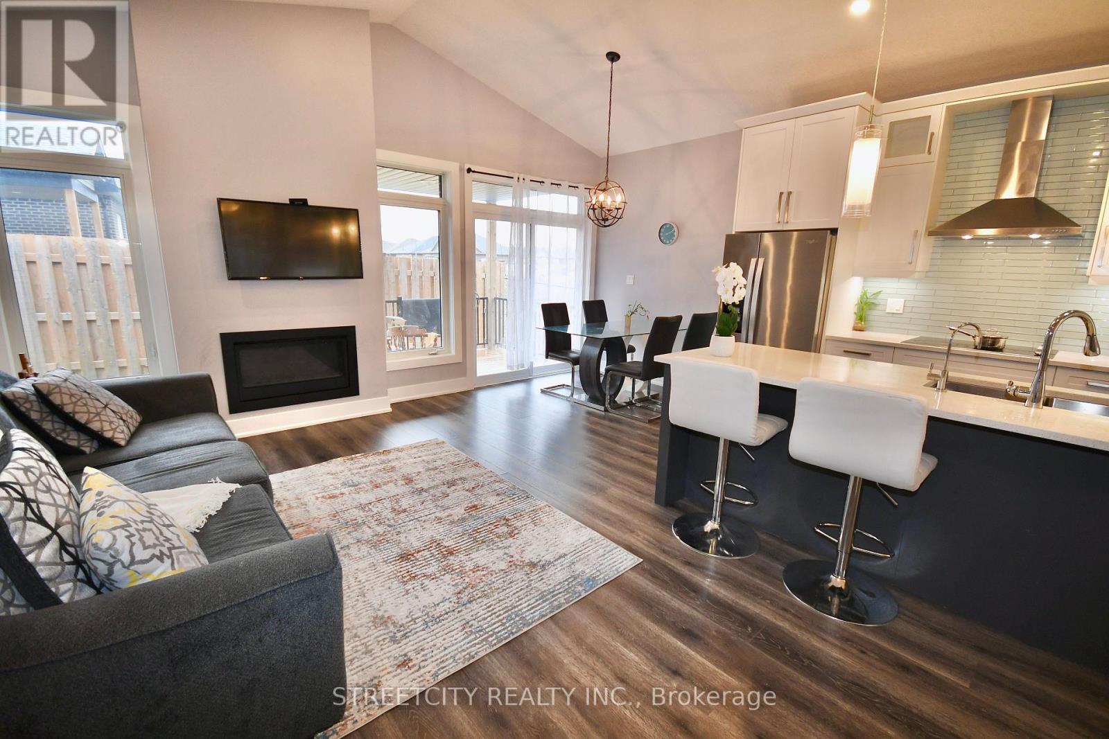 #22 -10 Mcpherson Crt, Central Elgin, Ontario  N5P 0E5 - Photo 12 - X8217770