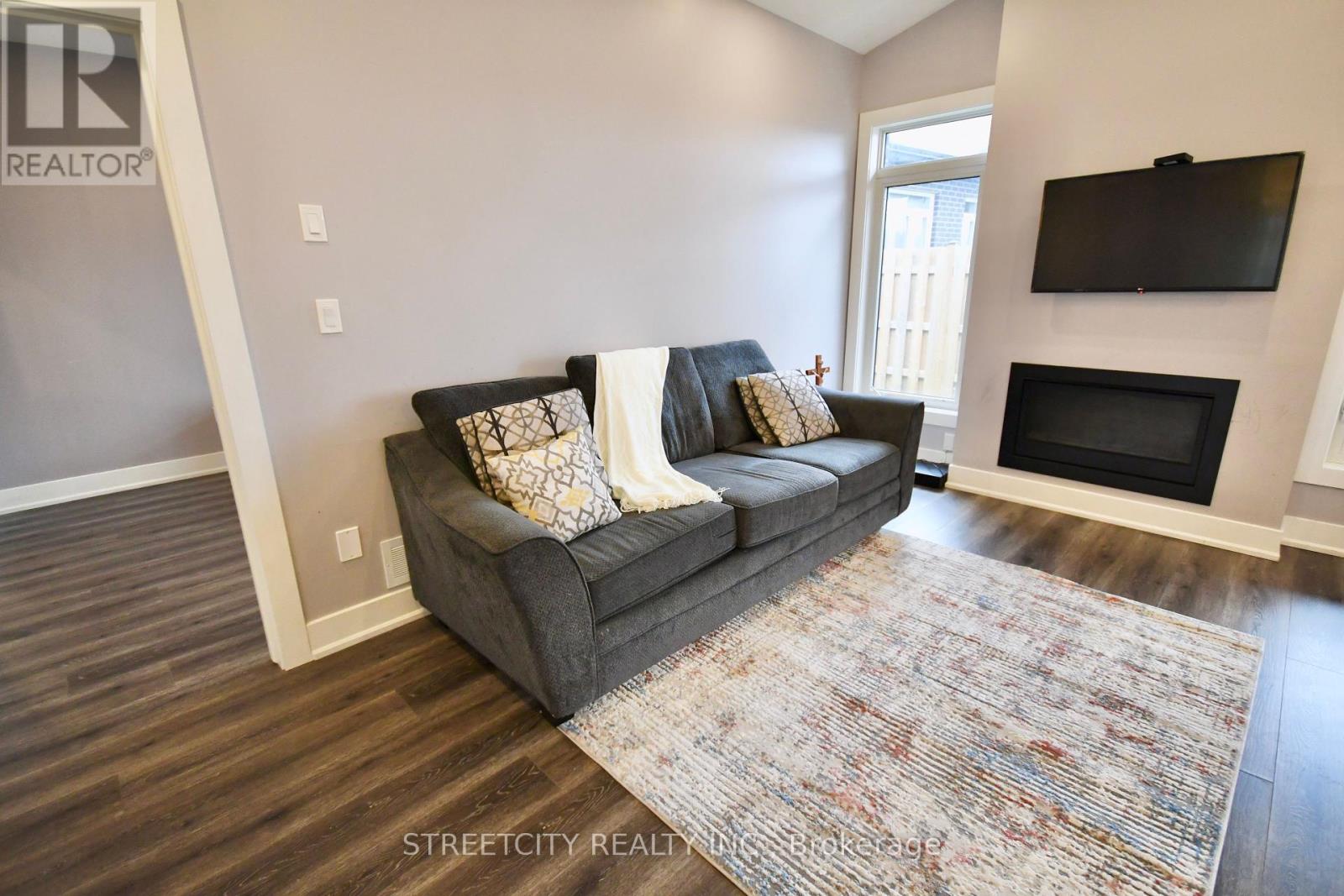 #22 -10 Mcpherson Crt, Central Elgin, Ontario  N5P 0E5 - Photo 13 - X8217770