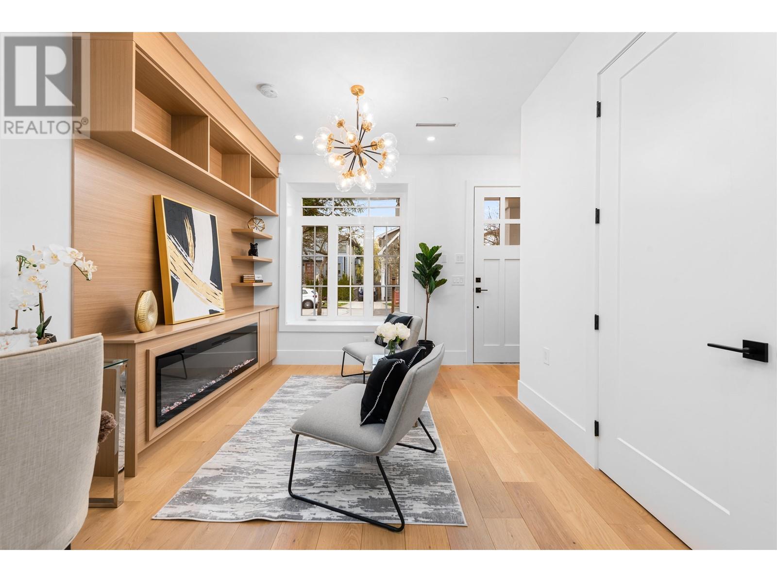 334 E 35th Avenue, Vancouver, British Columbia  V5W 1A8 - Photo 7 - R2868619