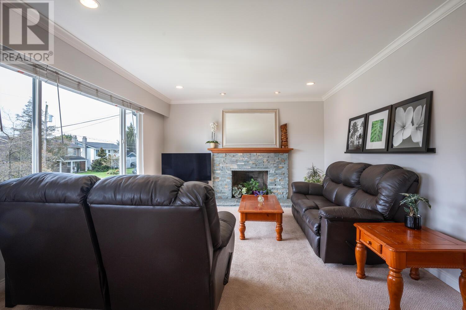 4883 42b Avenue, Delta, British Columbia  V4K 1A6 - Photo 3 - R2868594