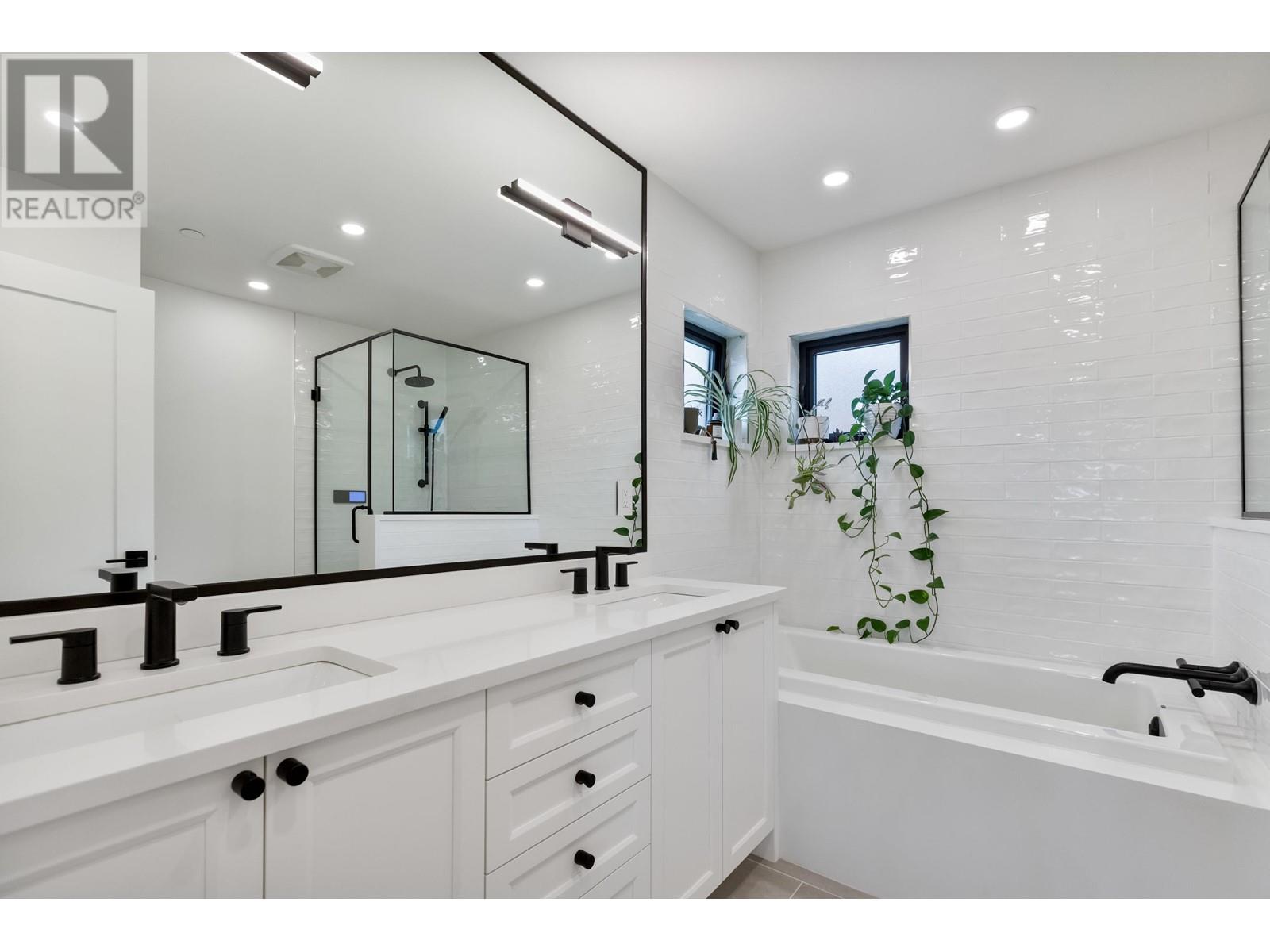 9603 272 Street, Maple Ridge, British Columbia  V2W 1M4 - Photo 25 - R2868623