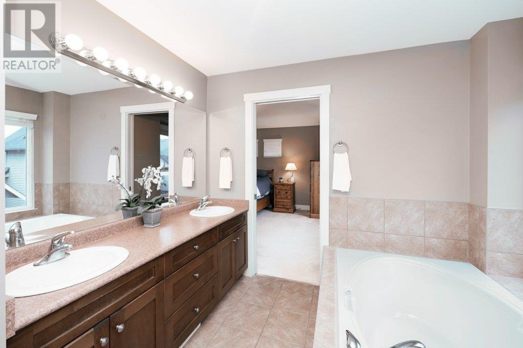 19226 Streamstone Walk, Pitt Meadows, British Columbia  V3Y 0B1 - Photo 27 - R2868663