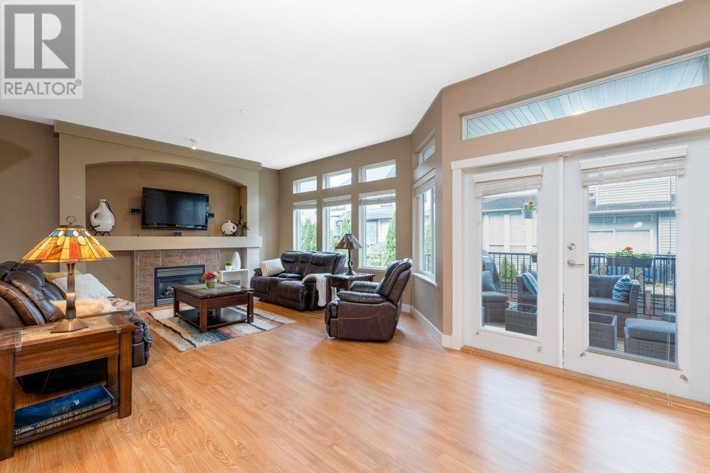 19226 Streamstone Walk, Pitt Meadows, British Columbia  V3Y 0B1 - Photo 4 - R2868663