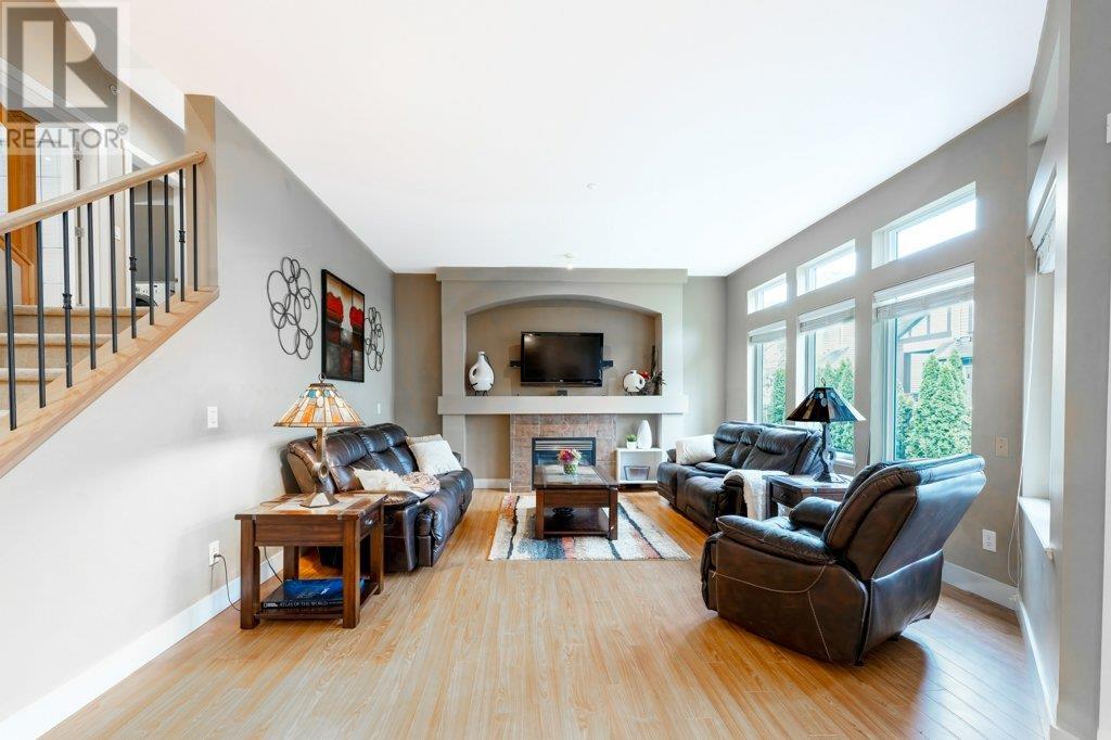 19226 Streamstone Walk, Pitt Meadows, British Columbia  V3Y 0B1 - Photo 5 - R2868663