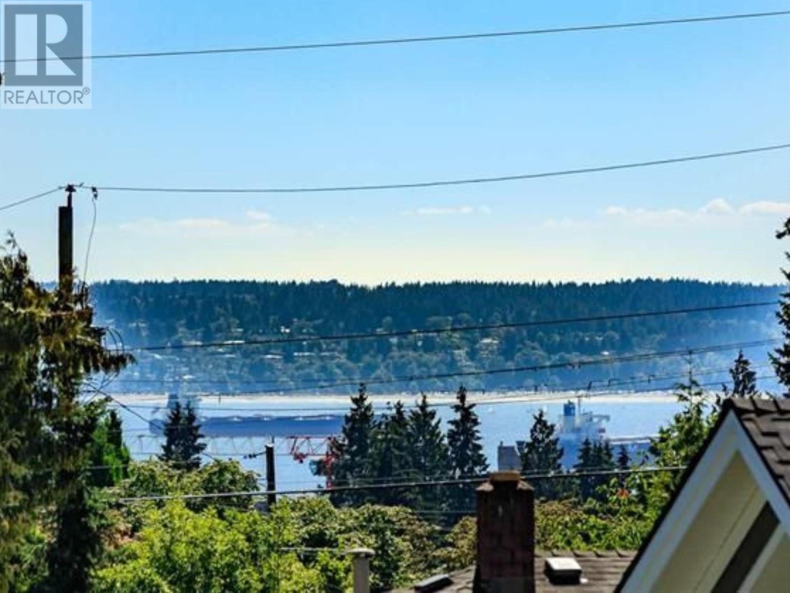 1386 Lawson Ave, West Vancouver, British Columbia  V7T 2E7 - Photo 1 - R2868675
