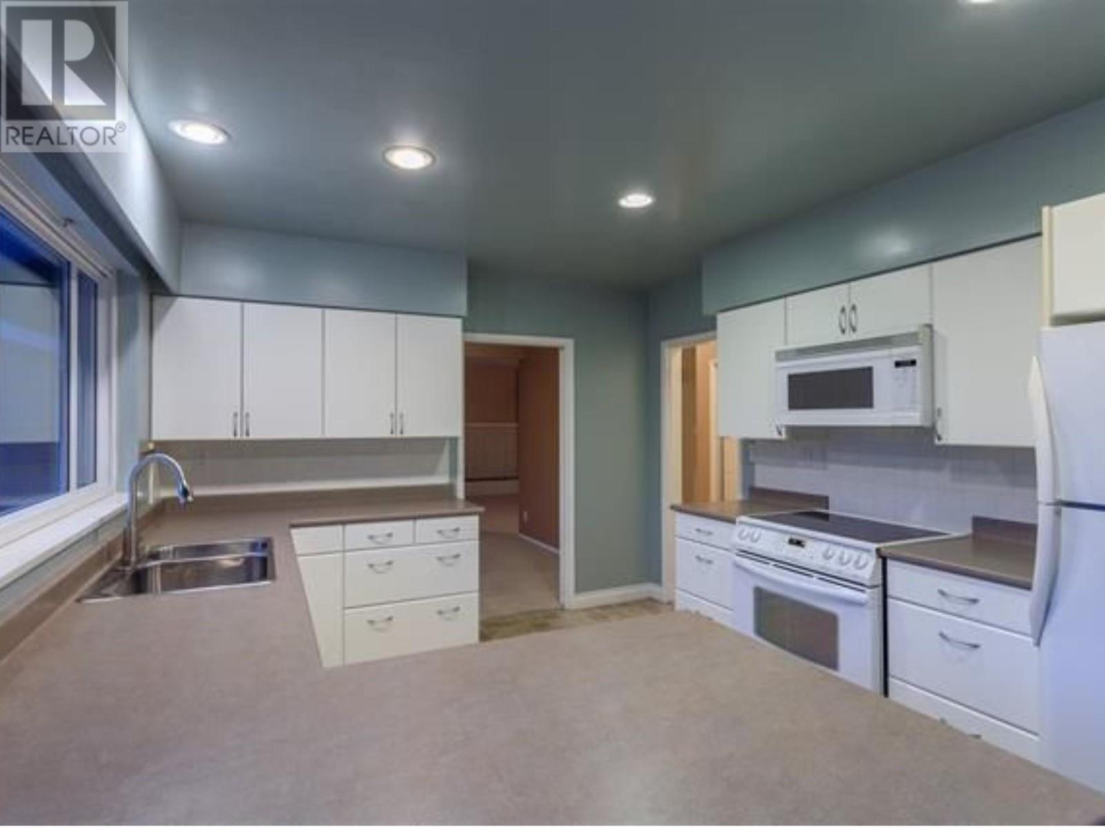1386 Lawson Ave, West Vancouver, British Columbia  V7T 2E7 - Photo 4 - R2868675