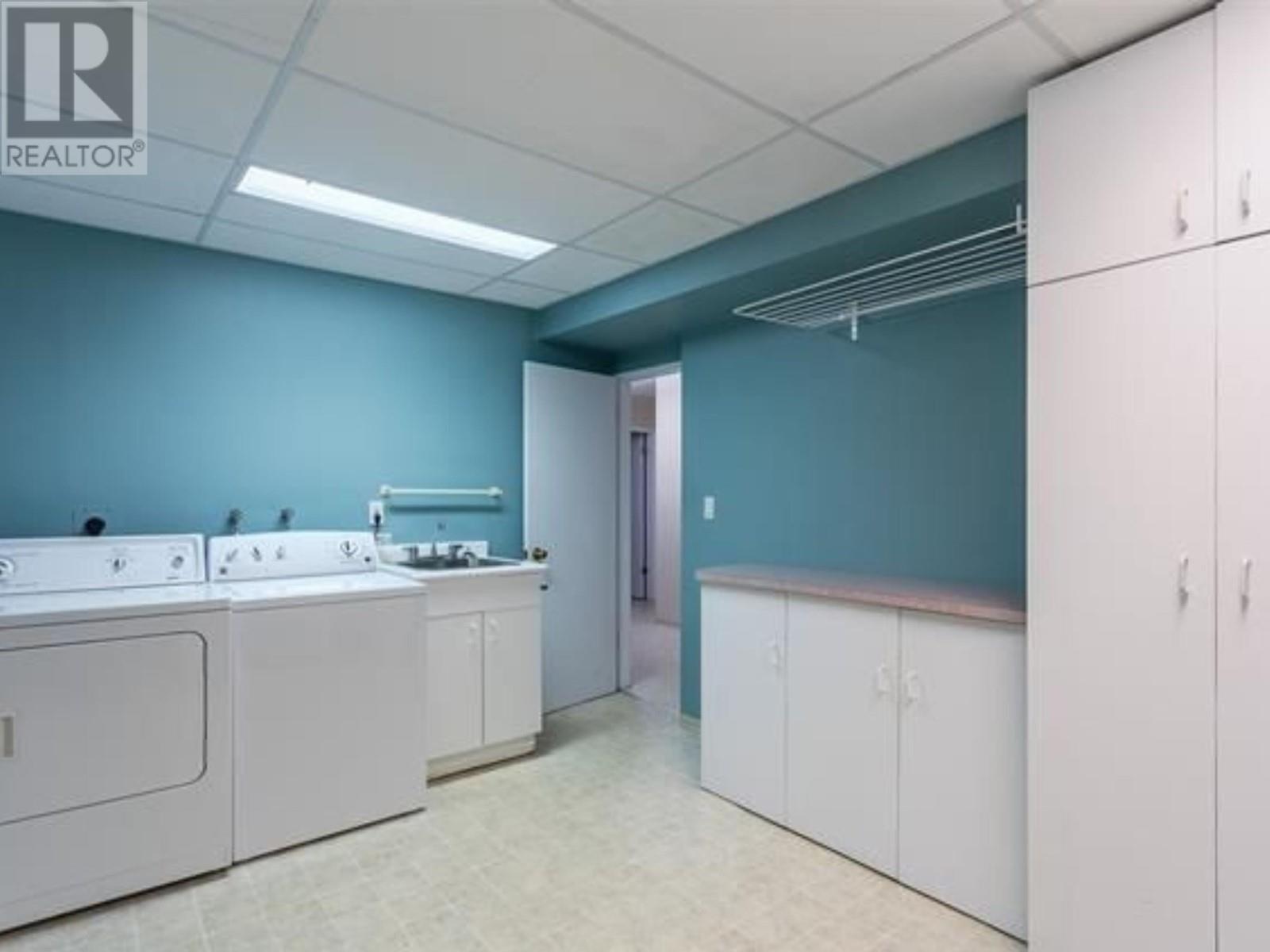 1386 Lawson Ave, West Vancouver, British Columbia  V7T 2E7 - Photo 6 - R2868675