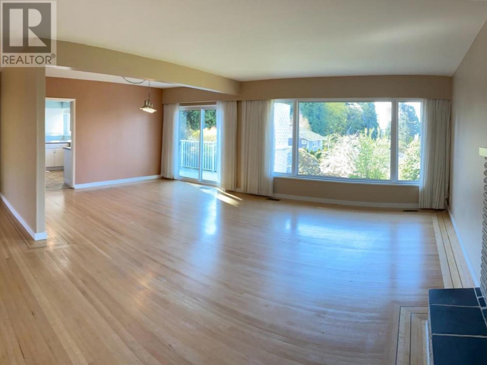 1386 Lawson Ave, West Vancouver, British Columbia  V7T 2E7 - Photo 7 - R2868675