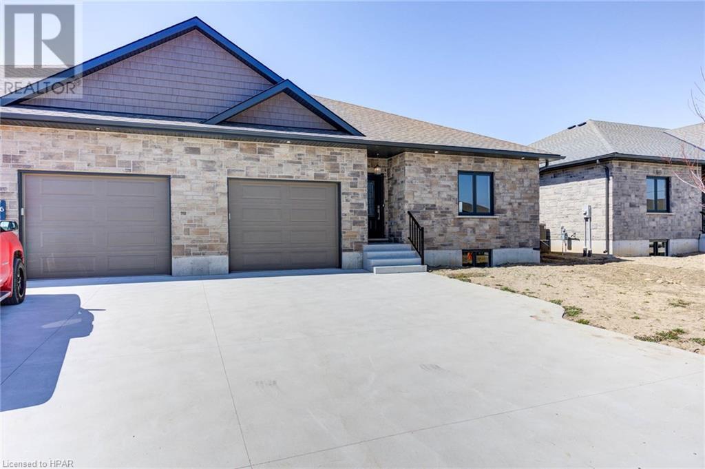 270 Queen Street S, Atwood, Ontario  N0G 1B0 - Photo 2 - 40568177