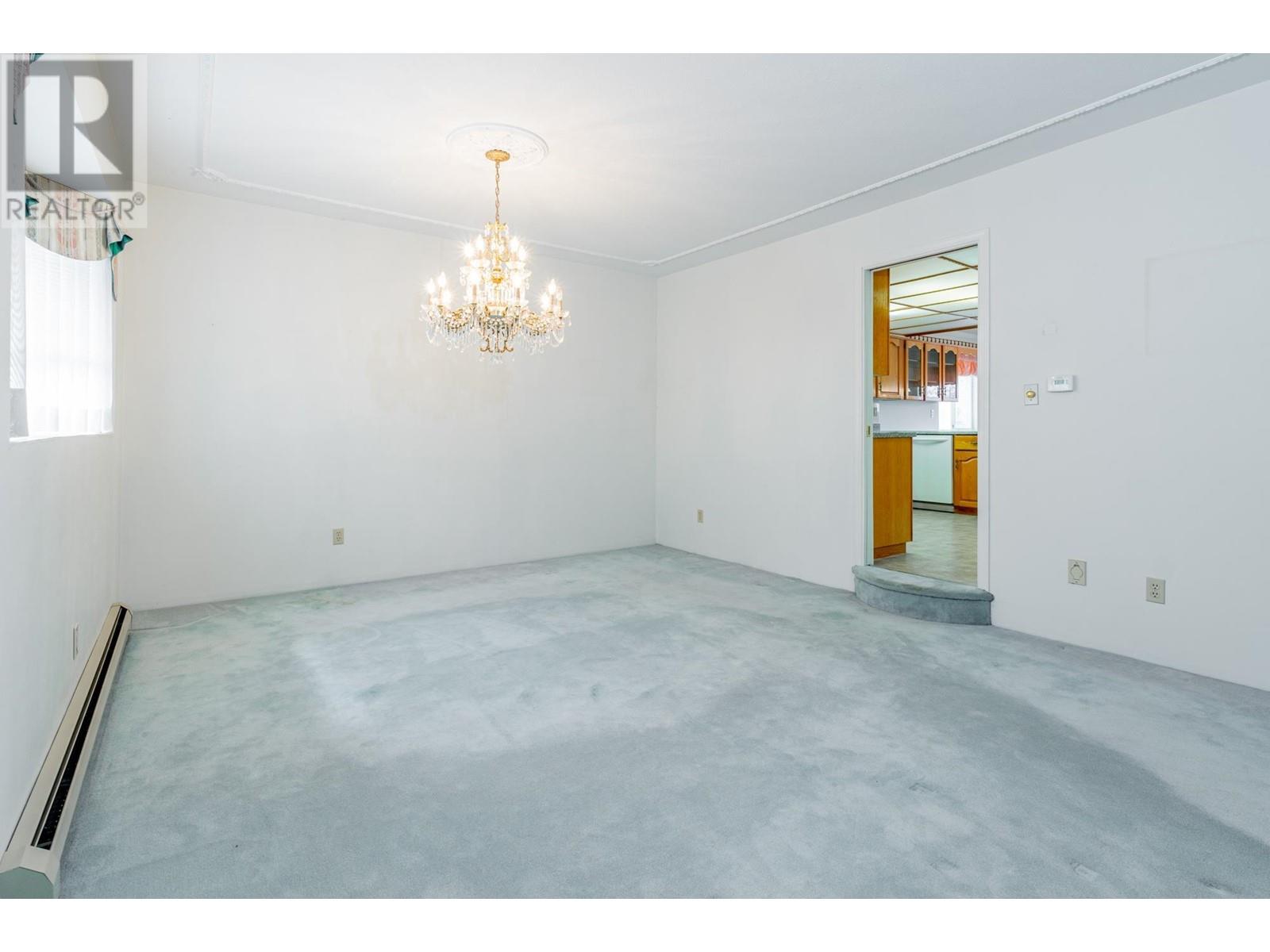 4897 Commercial Street, Vancouver, British Columbia  V5N 4G9 - Photo 8 - R2868603
