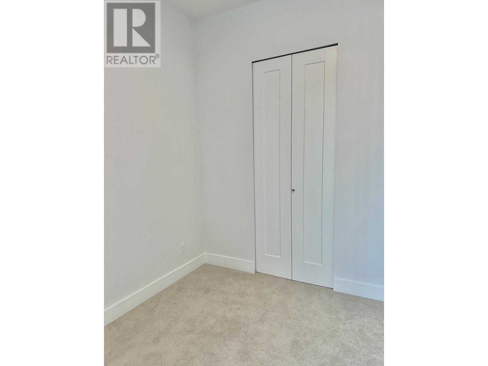 211 718 Edgar Avenue, Coquitlam, British Columbia  V3K 0H2 - Photo 13 - R2868561