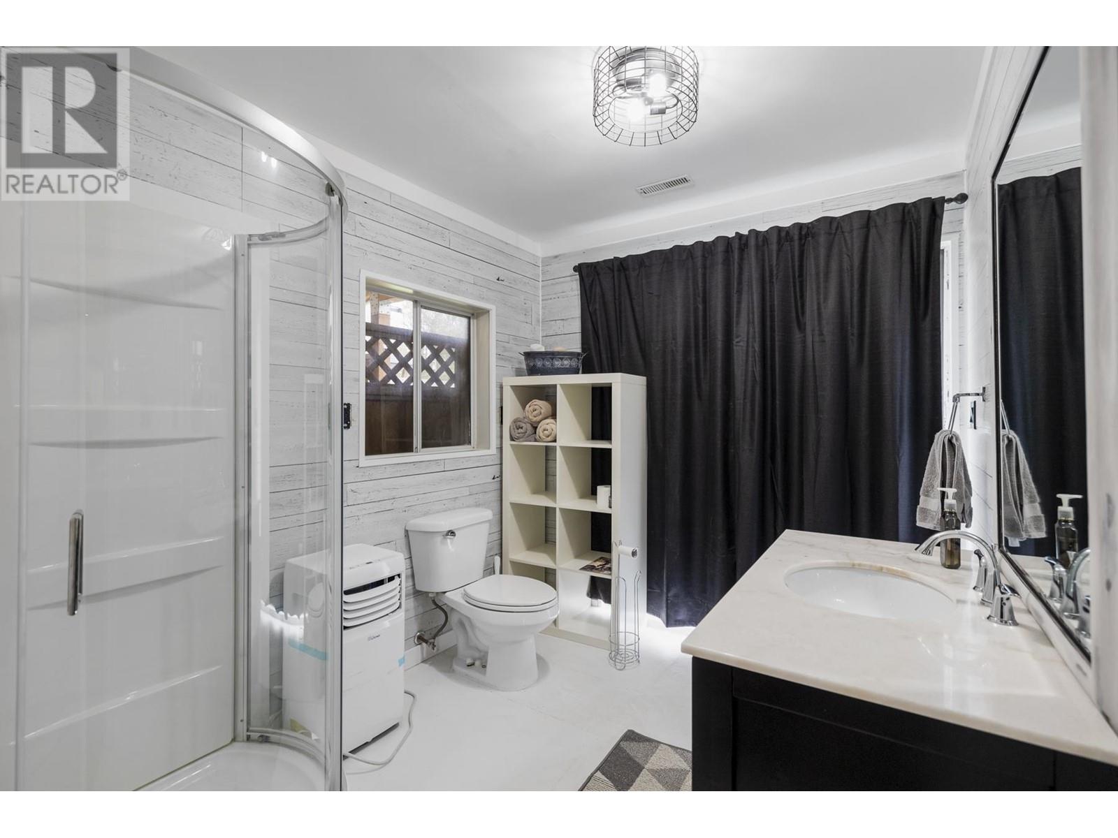 23679 Fern Crescent, Maple Ridge, British Columbia  V4R 2S9 - Photo 32 - R2868572