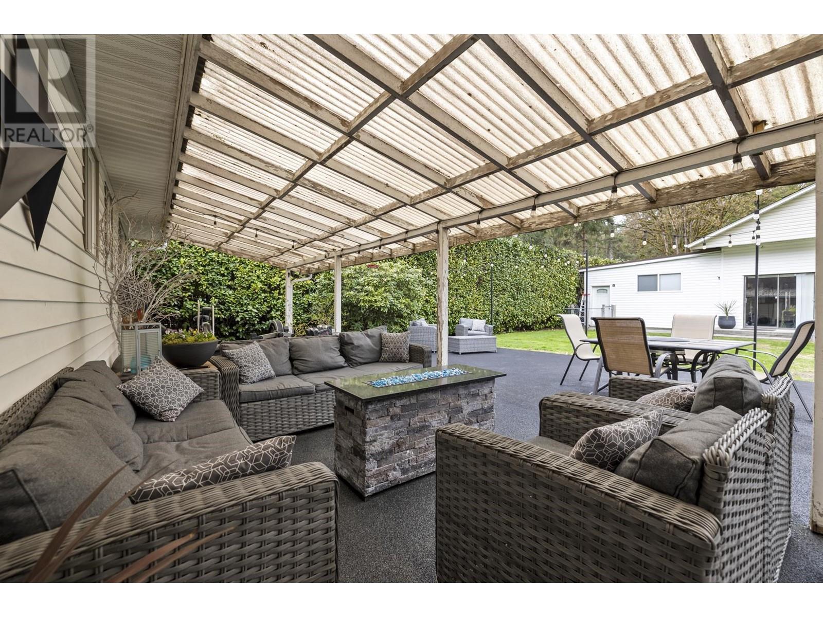23679 Fern Crescent, Maple Ridge, British Columbia  V4R 2S9 - Photo 25 - R2868572