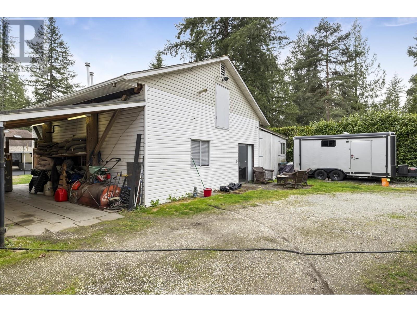 23679 Fern Crescent, Maple Ridge, British Columbia  V4R 2S9 - Photo 33 - R2868572