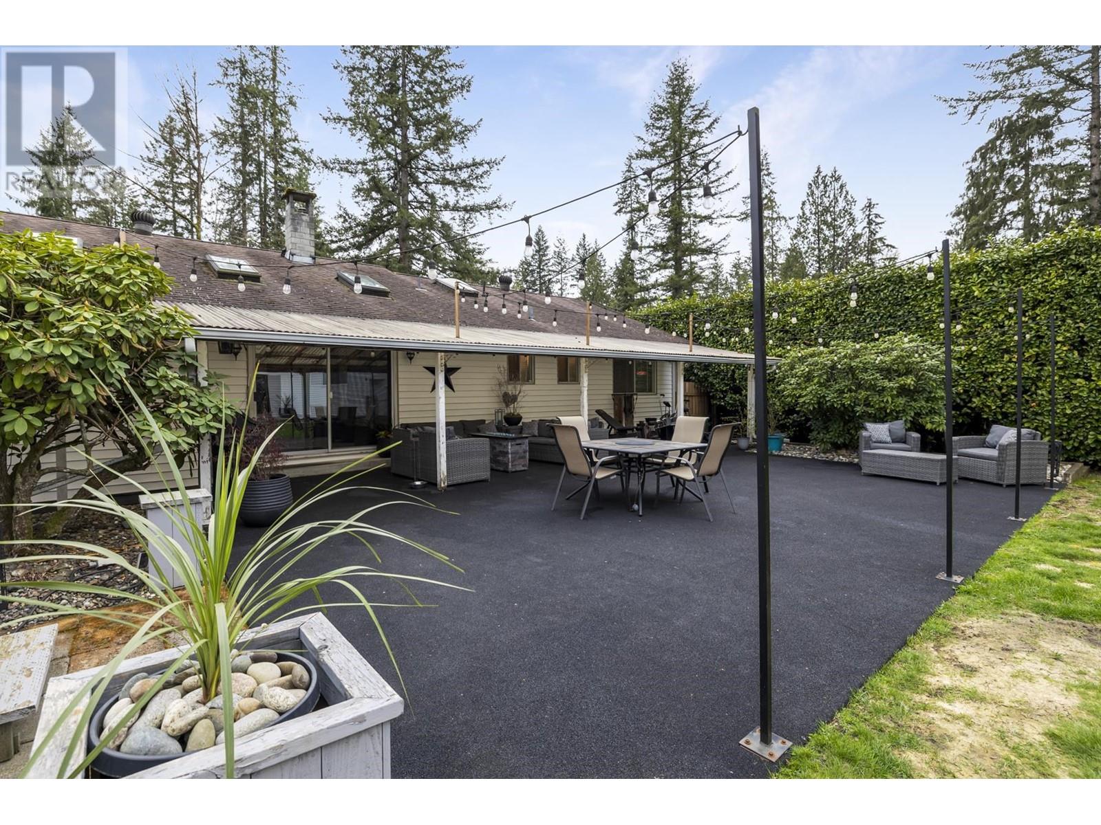 23679 Fern Crescent, Maple Ridge, British Columbia  V4R 2S9 - Photo 24 - R2868572