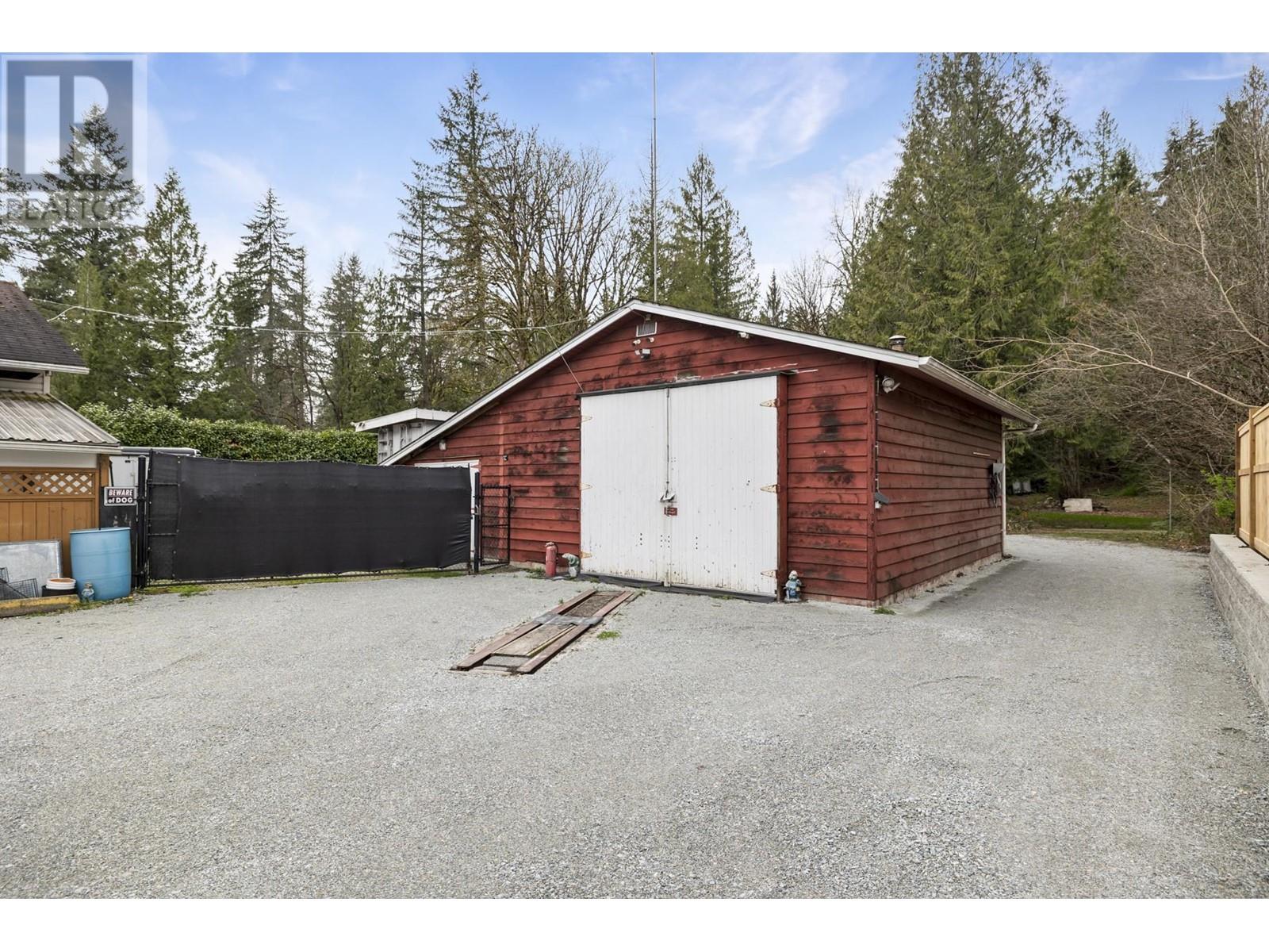 23679 Fern Crescent, Maple Ridge, British Columbia  V4R 2S9 - Photo 35 - R2868572