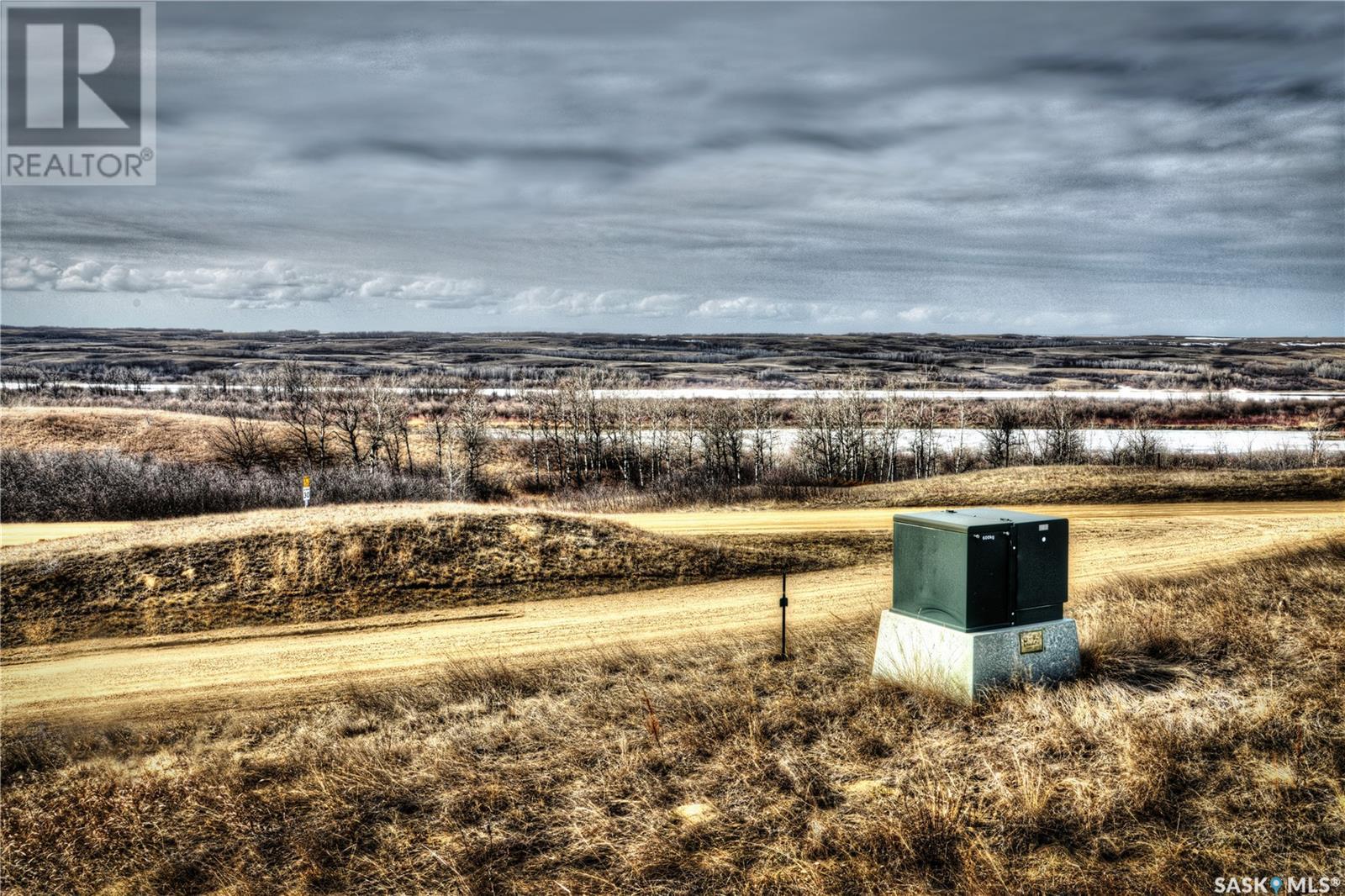 467 Saskatchewan View, Sarilia Country Estates, Saskatchewan  S0K 2L0 - Photo 3 - SK959478