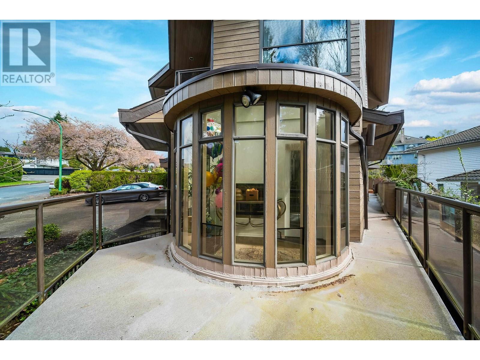 1280 Marsden Court, Burnaby, British Columbia  V5A 3N3 - Photo 34 - R2868567