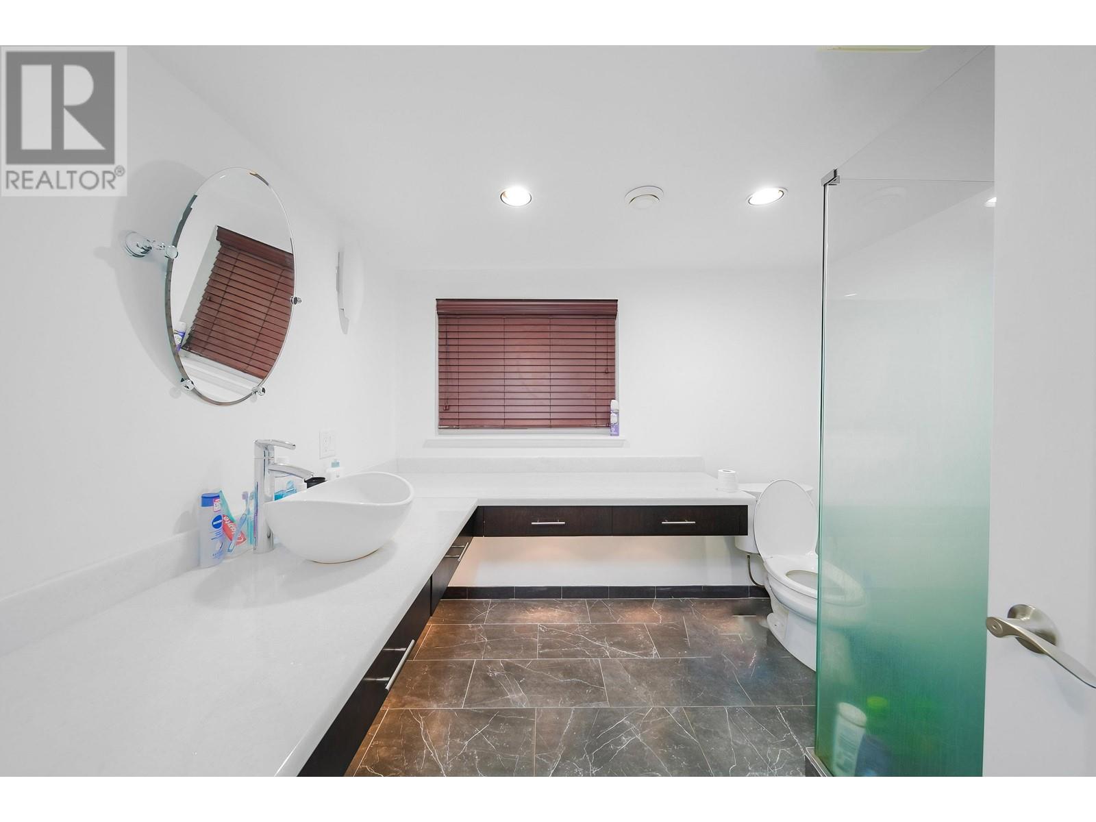 1280 Marsden Court, Burnaby, British Columbia  V5A 3N3 - Photo 31 - R2868567
