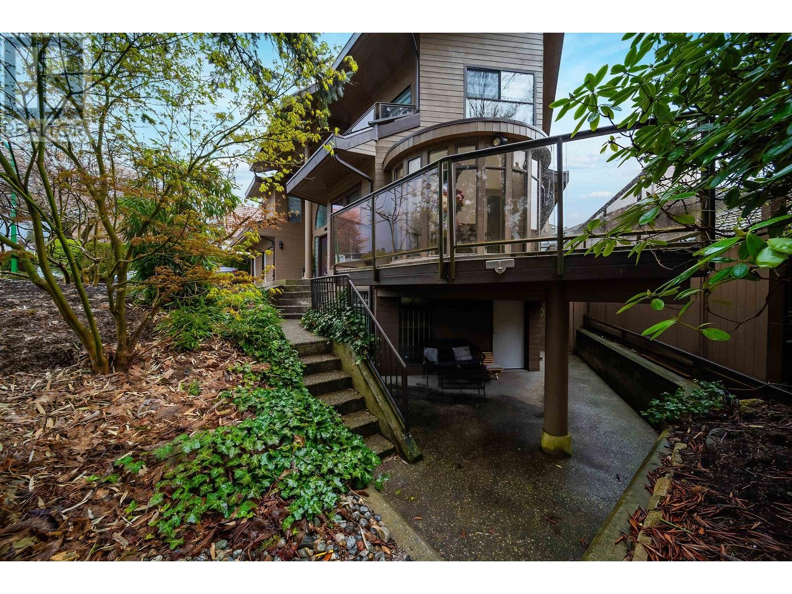 1280 Marsden Court, Burnaby, British Columbia  V5A 3N3 - Photo 32 - R2868567