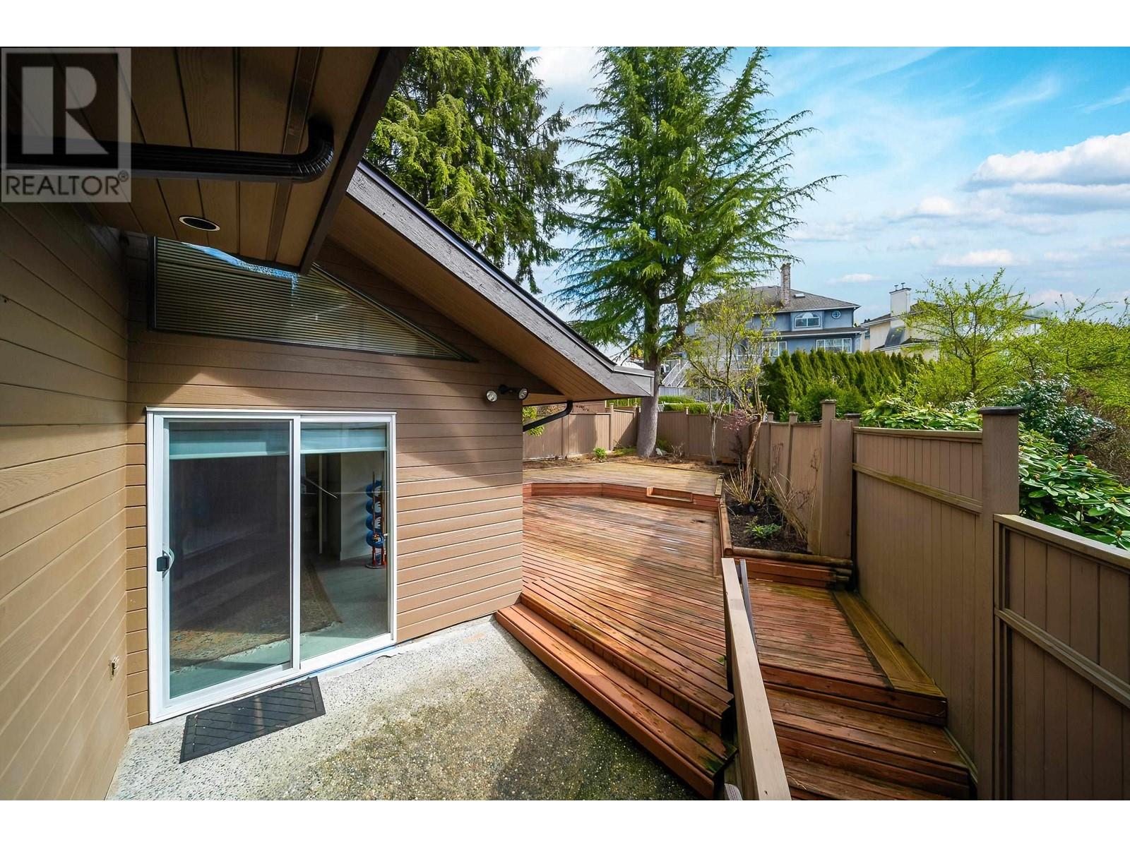 1280 Marsden Court, Burnaby, British Columbia  V5A 3N3 - Photo 36 - R2868567