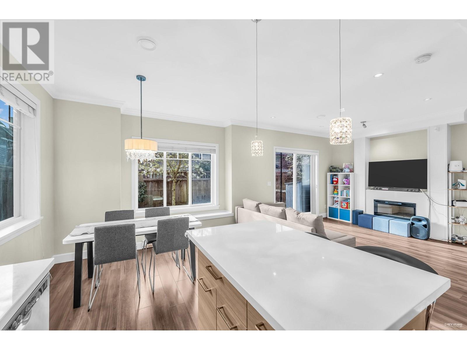9 6511 No. 2 Road, Richmond, British Columbia  V7C 3L4 - Photo 6 - R2868574