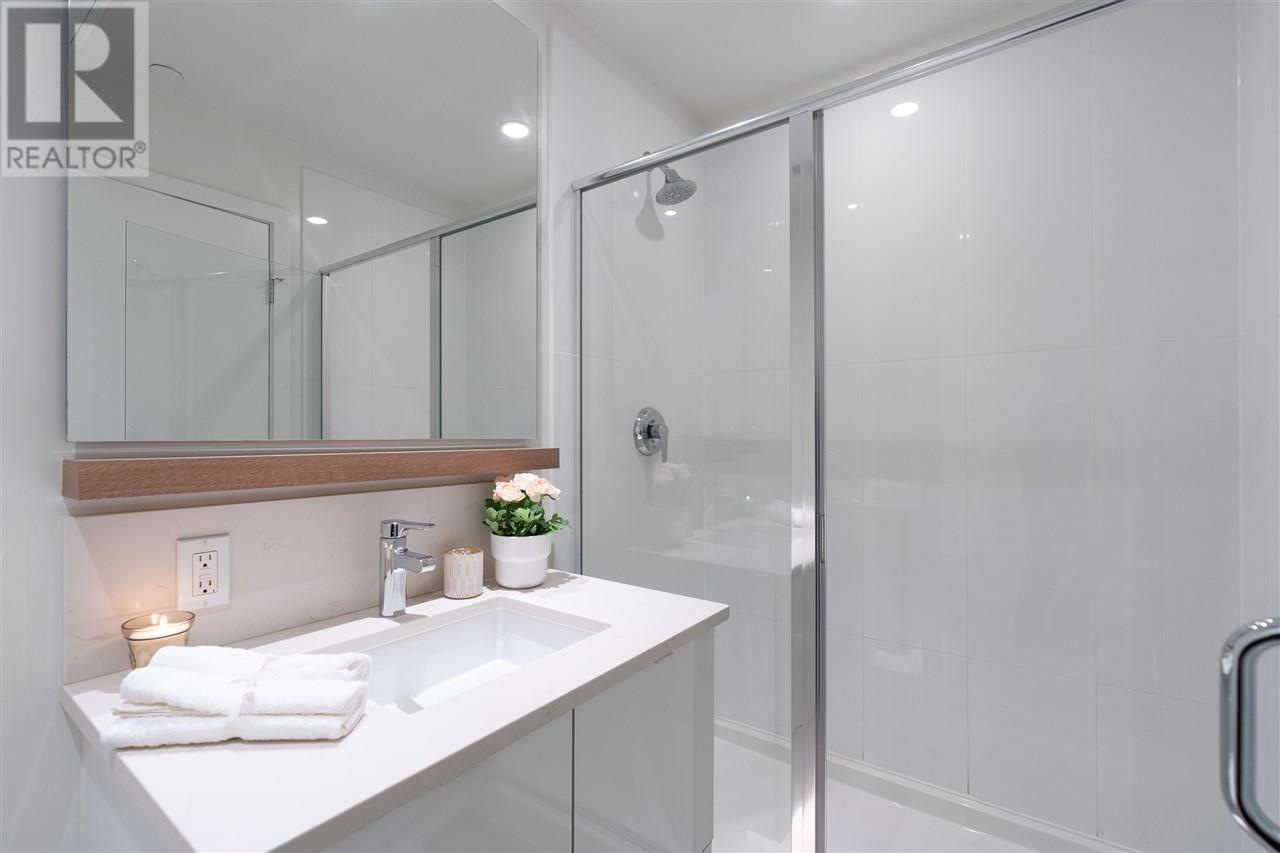 201 200 Nelson's Crescent, New Westminster, British Columbia  V3L 0H4 - Photo 15 - R2868632
