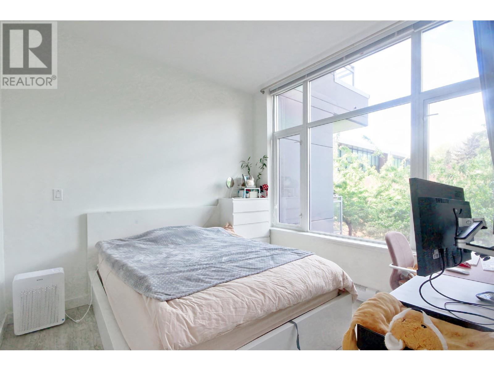 201 200 Nelson's Crescent, New Westminster, British Columbia  V3L 0H4 - Photo 11 - R2868632