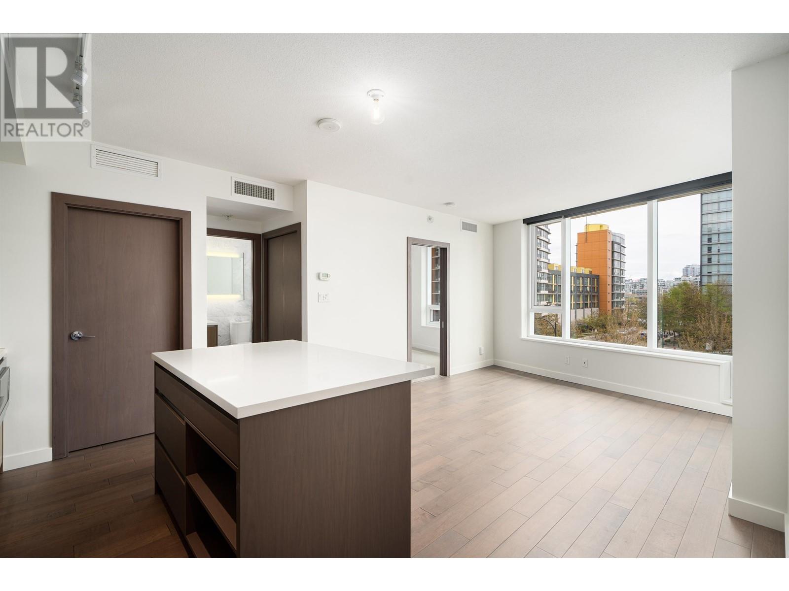 355 38 Smithe Street, Vancouver, British Columbia  V6B 0P3 - Photo 5 - R2868697