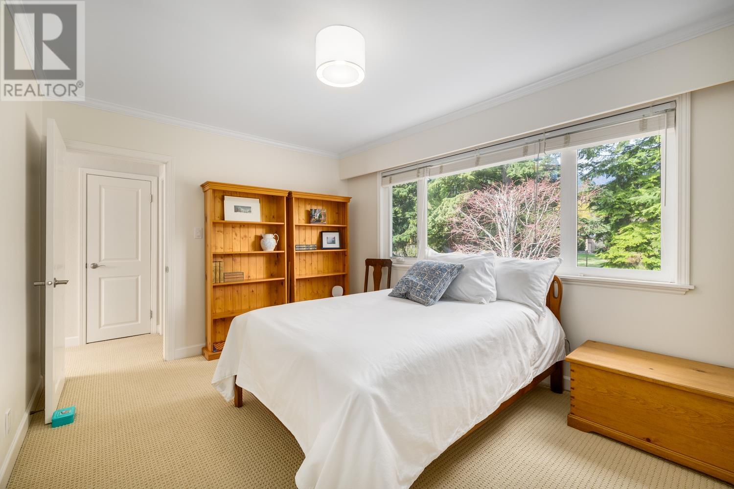 3670 Edgemont Boulevard, North Vancouver, British Columbia  V7R 2P7 - Photo 16 - R2868716