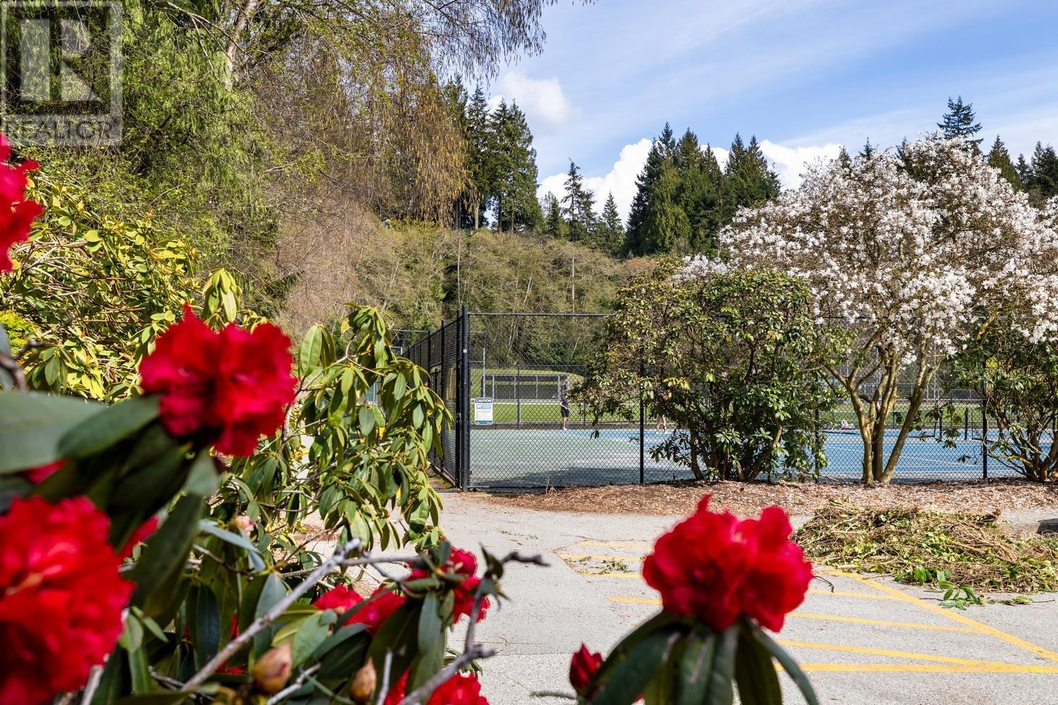 3670 Edgemont Boulevard, North Vancouver, British Columbia  V7R 2P7 - Photo 38 - R2868716