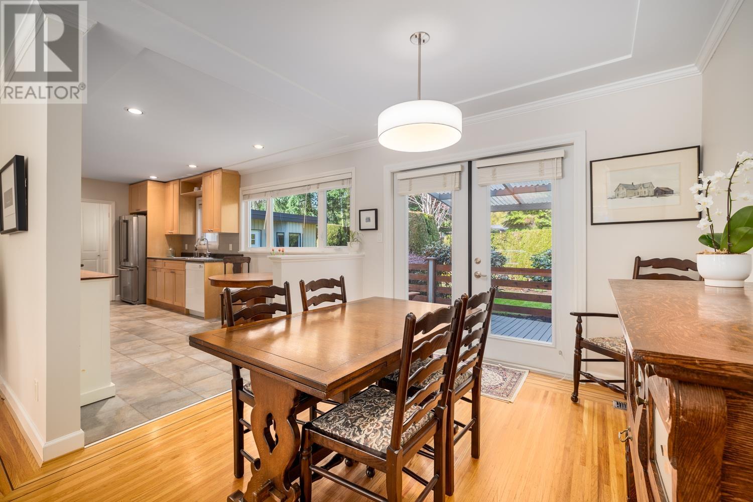 3670 Edgemont Boulevard, North Vancouver, British Columbia  V7R 2P7 - Photo 7 - R2868716