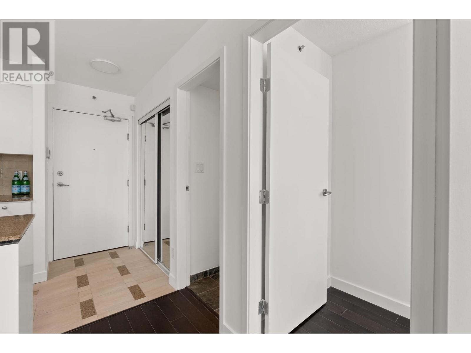 307 1495 Richards Street, Vancouver, British Columbia  V6Z 3E4 - Photo 16 - R2868736