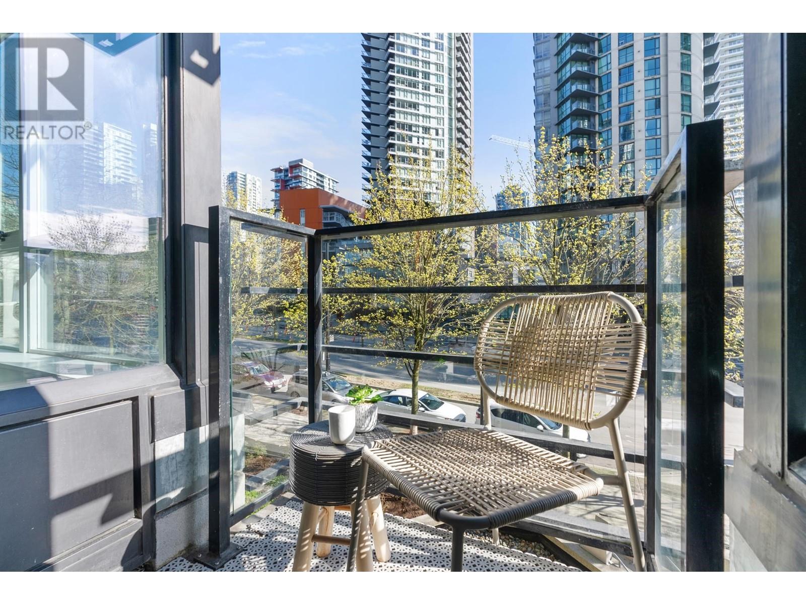 307 1495 Richards Street, Vancouver, British Columbia  V6Z 3E4 - Photo 7 - R2868736