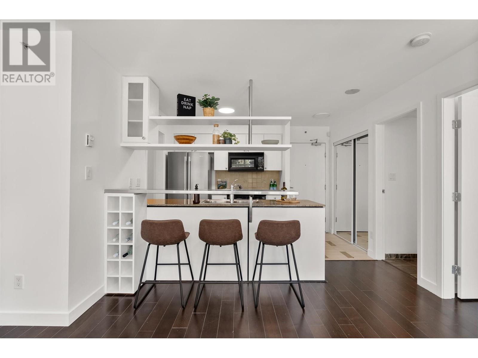 307 1495 Richards Street, Vancouver, British Columbia  V6Z 3E4 - Photo 8 - R2868736