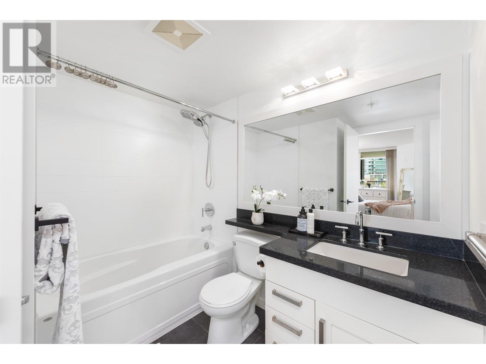 206 2133 Douglas Road, Burnaby, British Columbia  V5C 0E9 - Photo 16 - R2868794