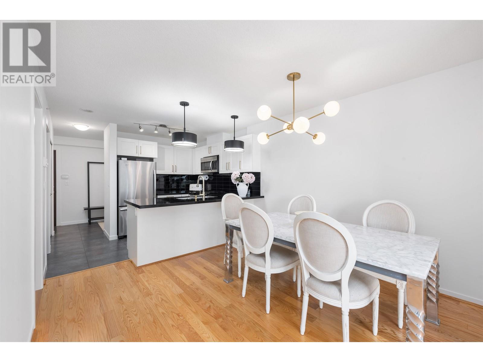 206 2133 Douglas Road, Burnaby, British Columbia  V5C 0E9 - Photo 6 - R2868794