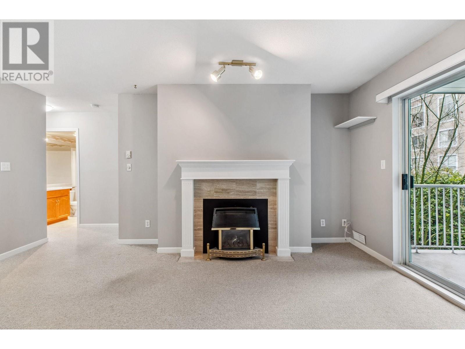 210 11601 227 Street, Maple Ridge, British Columbia  V2X 0J7 - Photo 5 - R2868801