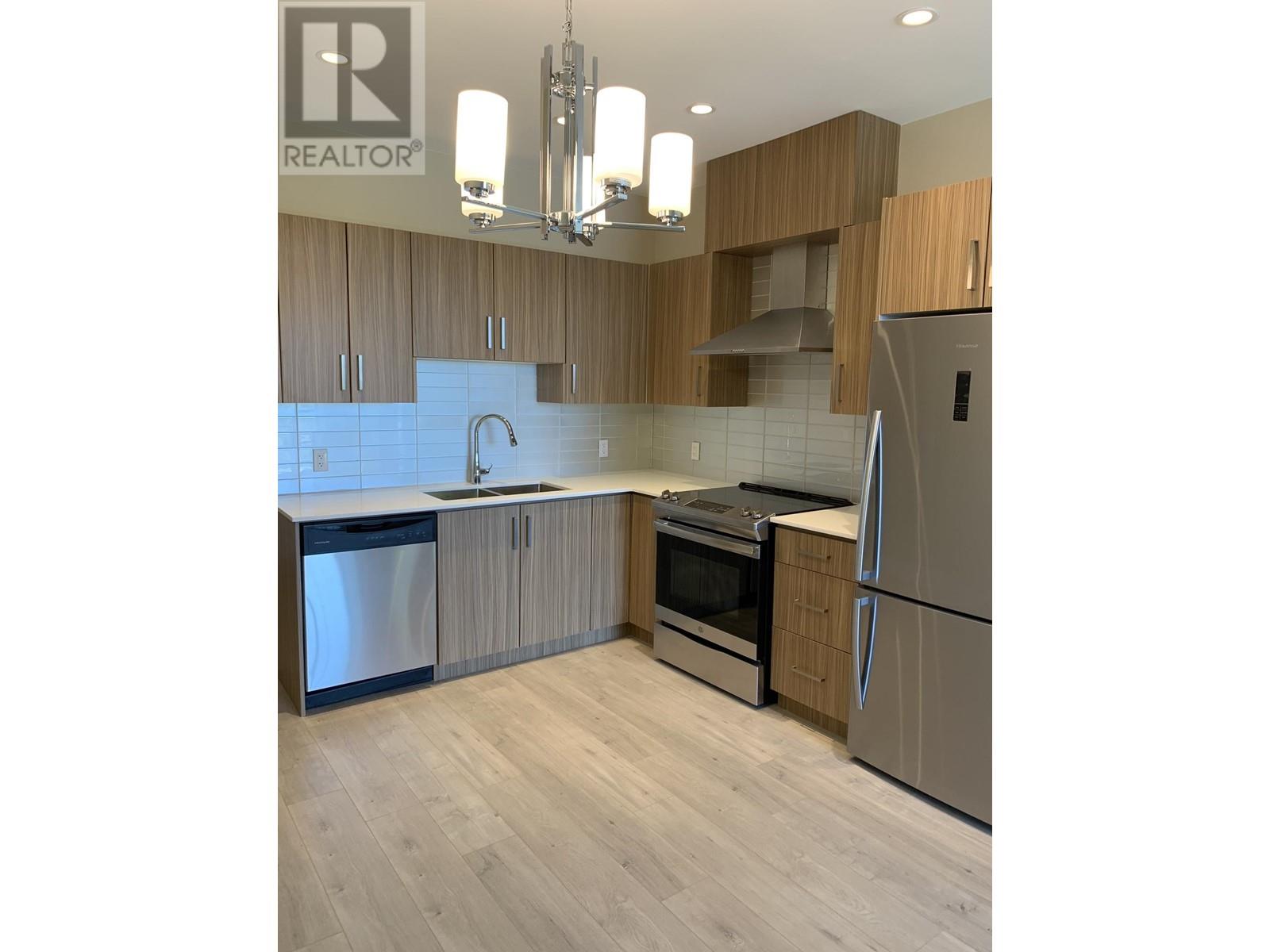 Ph2 2889 E 1st Avenue, Vancouver, British Columbia  V5M 0G2 - Photo 11 - R2868806