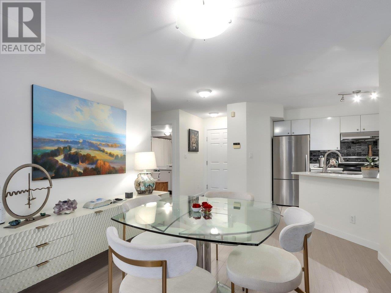 411 150 W 22nd Street, North Vancouver, British Columbia  V7M 3M4 - Photo 11 - R2868808