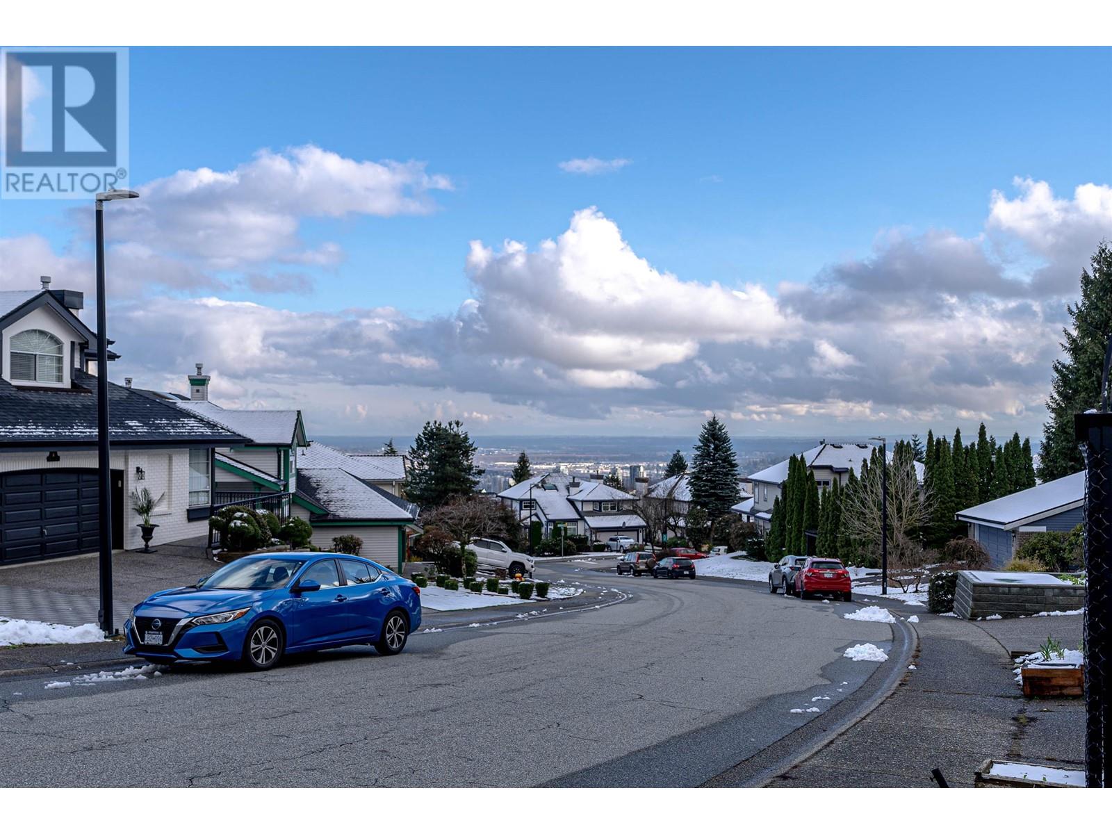 1518 Tanglewood Lane, Coquitlam, British Columbia  V3E 2V2 - Photo 2 - R2867971