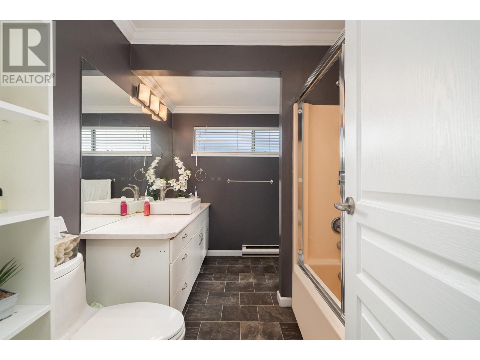 3051 Daybreak Avenue, Coquitlam, British Columbia  V3C 2G3 - Photo 15 - R2868705