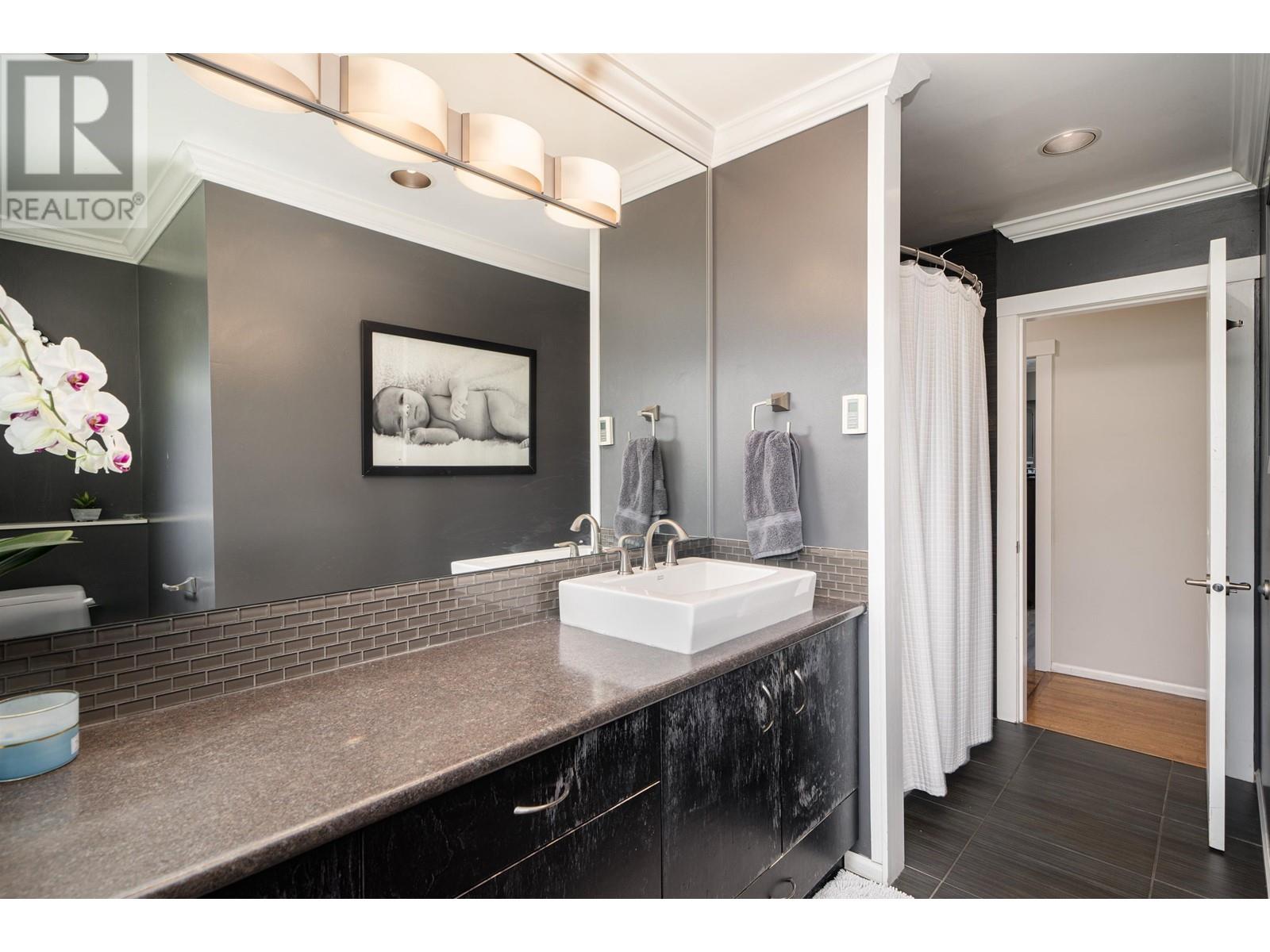 3051 Daybreak Avenue, Coquitlam, British Columbia  V3C 2G3 - Photo 18 - R2868705