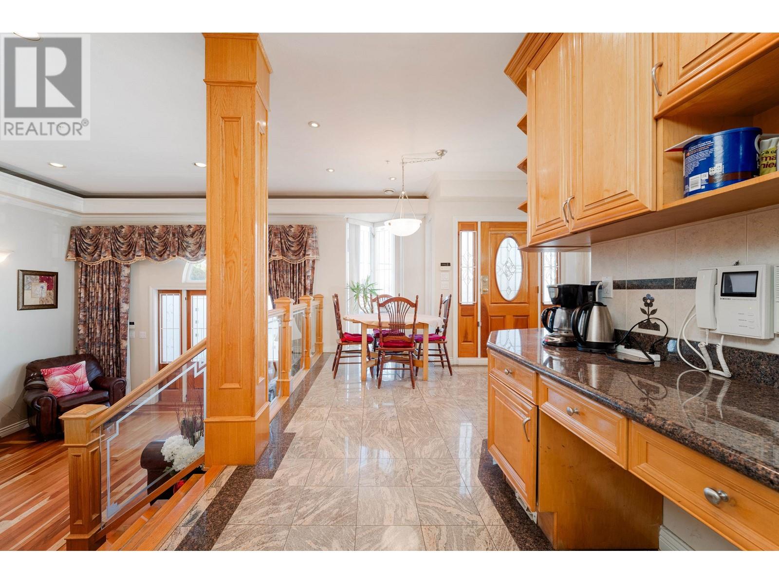 4105 Slocan Street, Vancouver, British Columbia  V5R 1Z1 - Photo 9 - R2868710