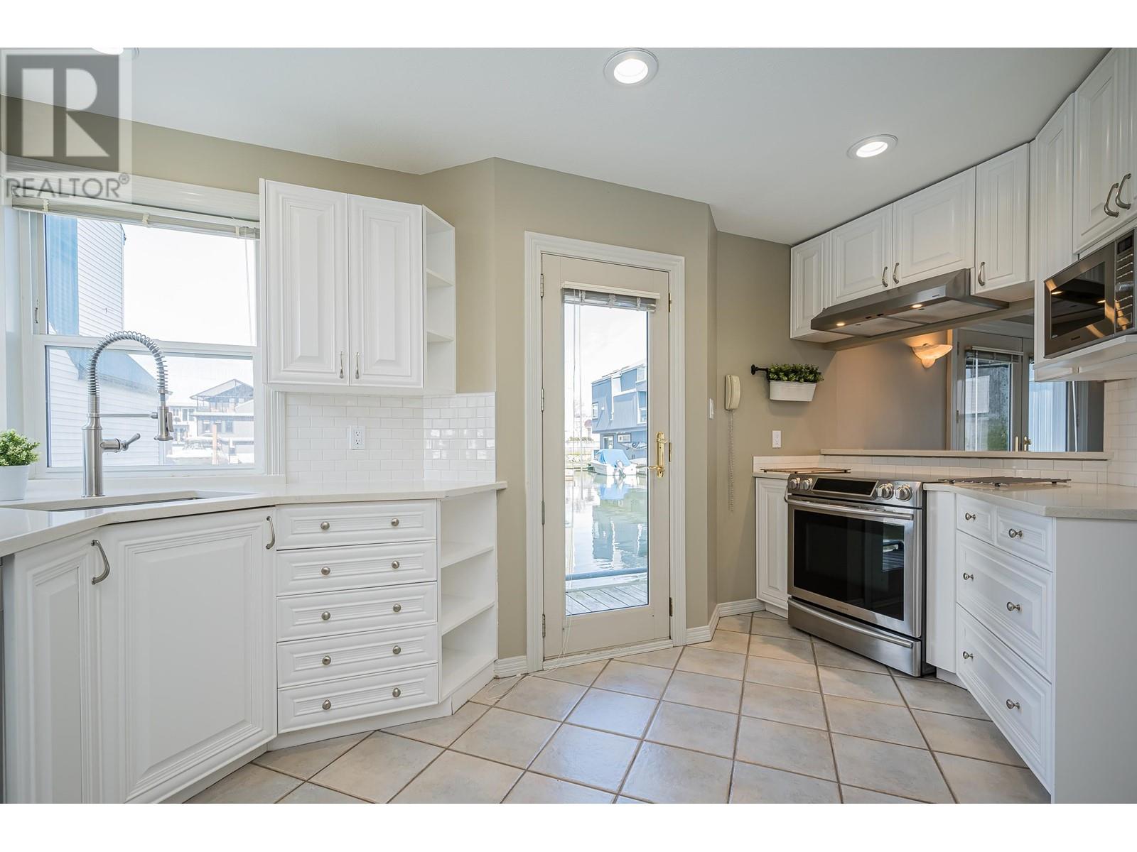 29 3459 W River Road, Delta, British Columbia  V4K 4Y9 - Photo 11 - R2868712