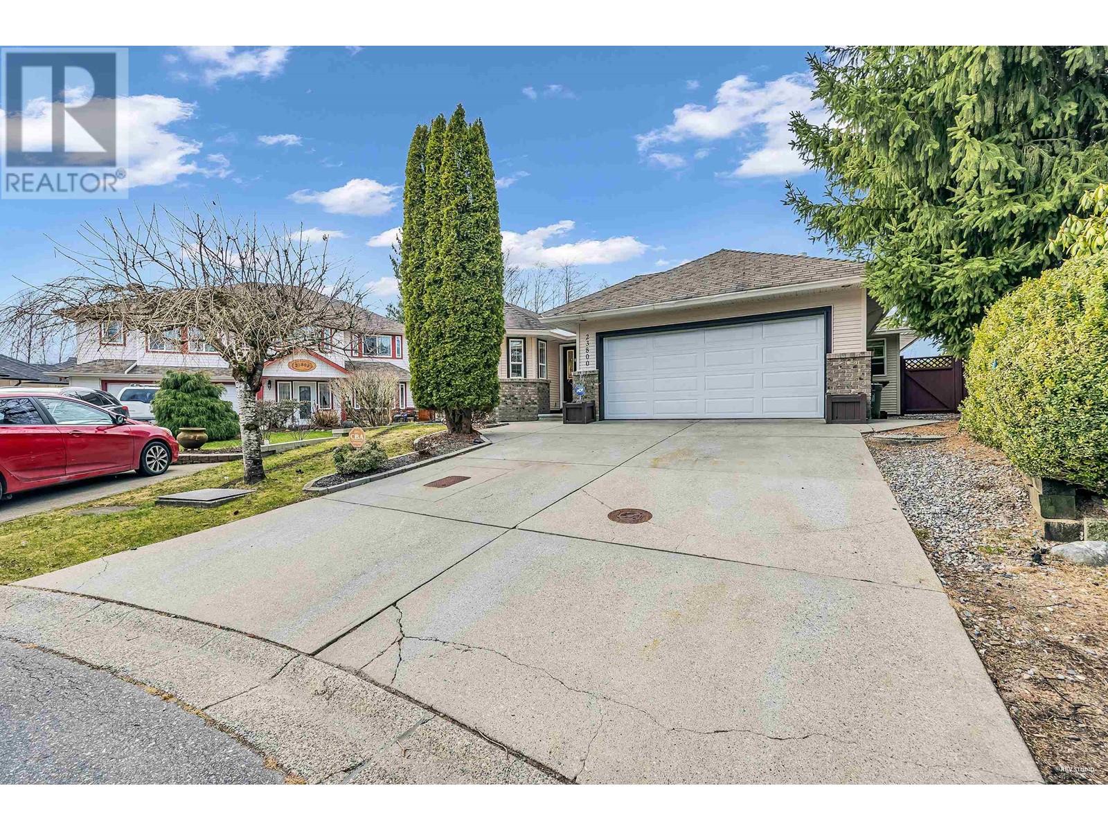 23800 122 Avenue, Maple Ridge, British Columbia  V4R 1N2 - Photo 2 - R2868723