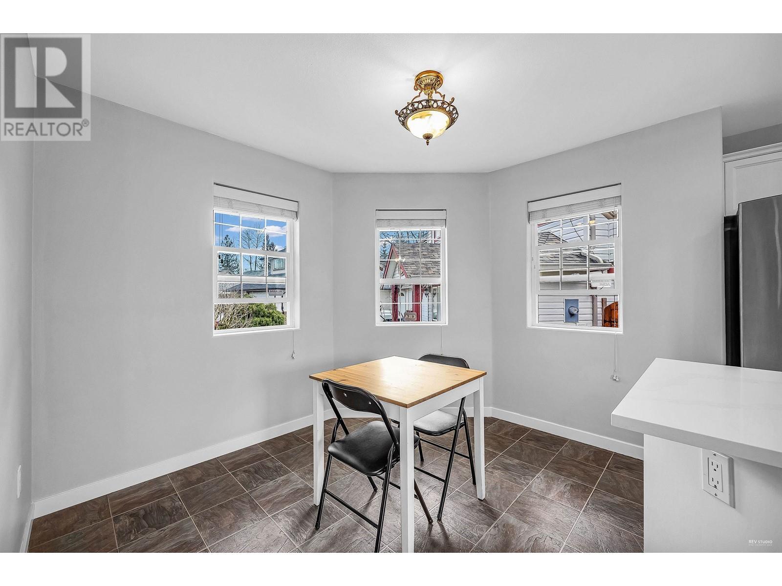 23800 122 Avenue, Maple Ridge, British Columbia  V4R 1N2 - Photo 7 - R2868723