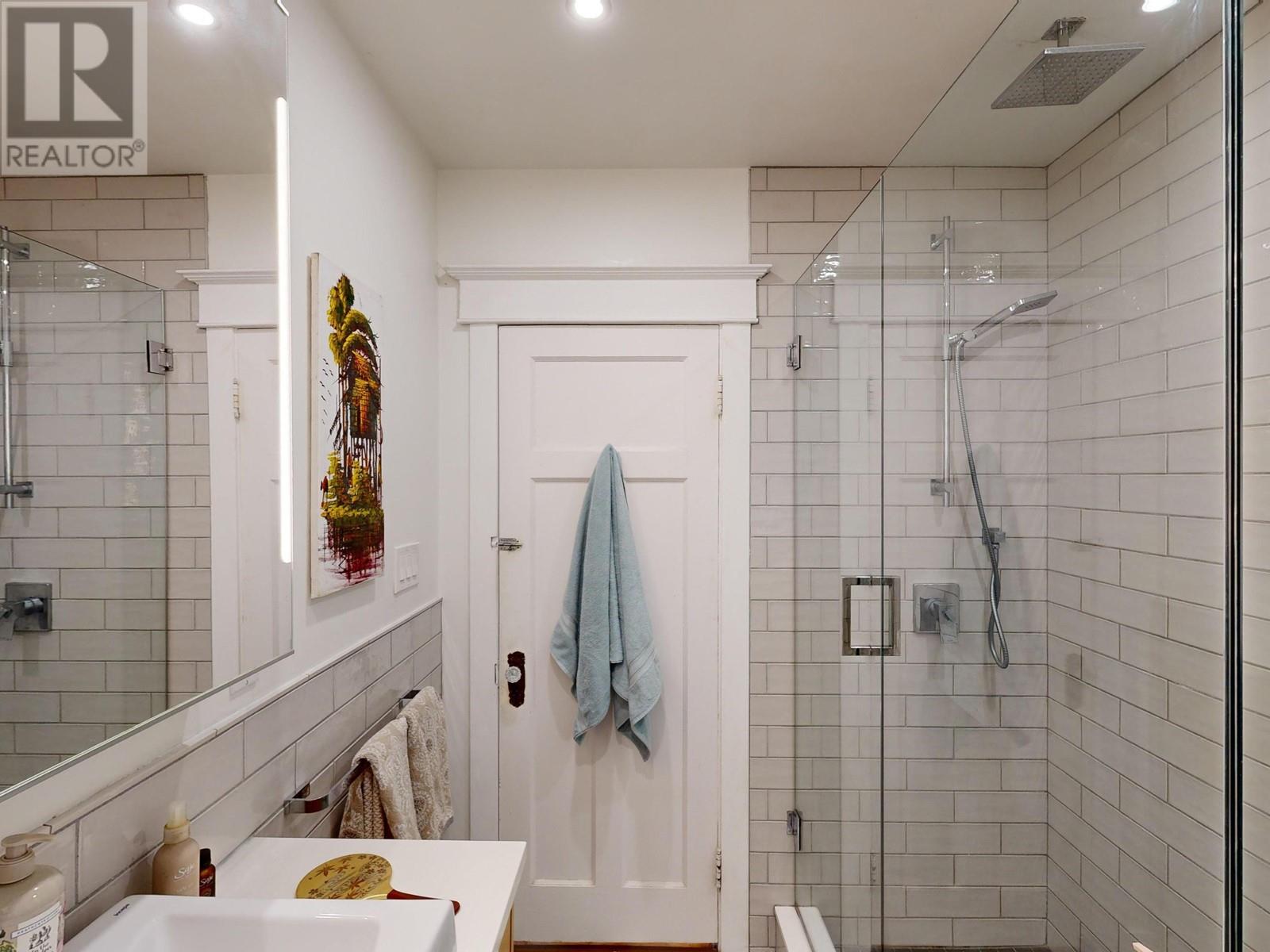 3493 Triumph Street, Vancouver, British Columbia  V5K 1T9 - Photo 23 - R2868729