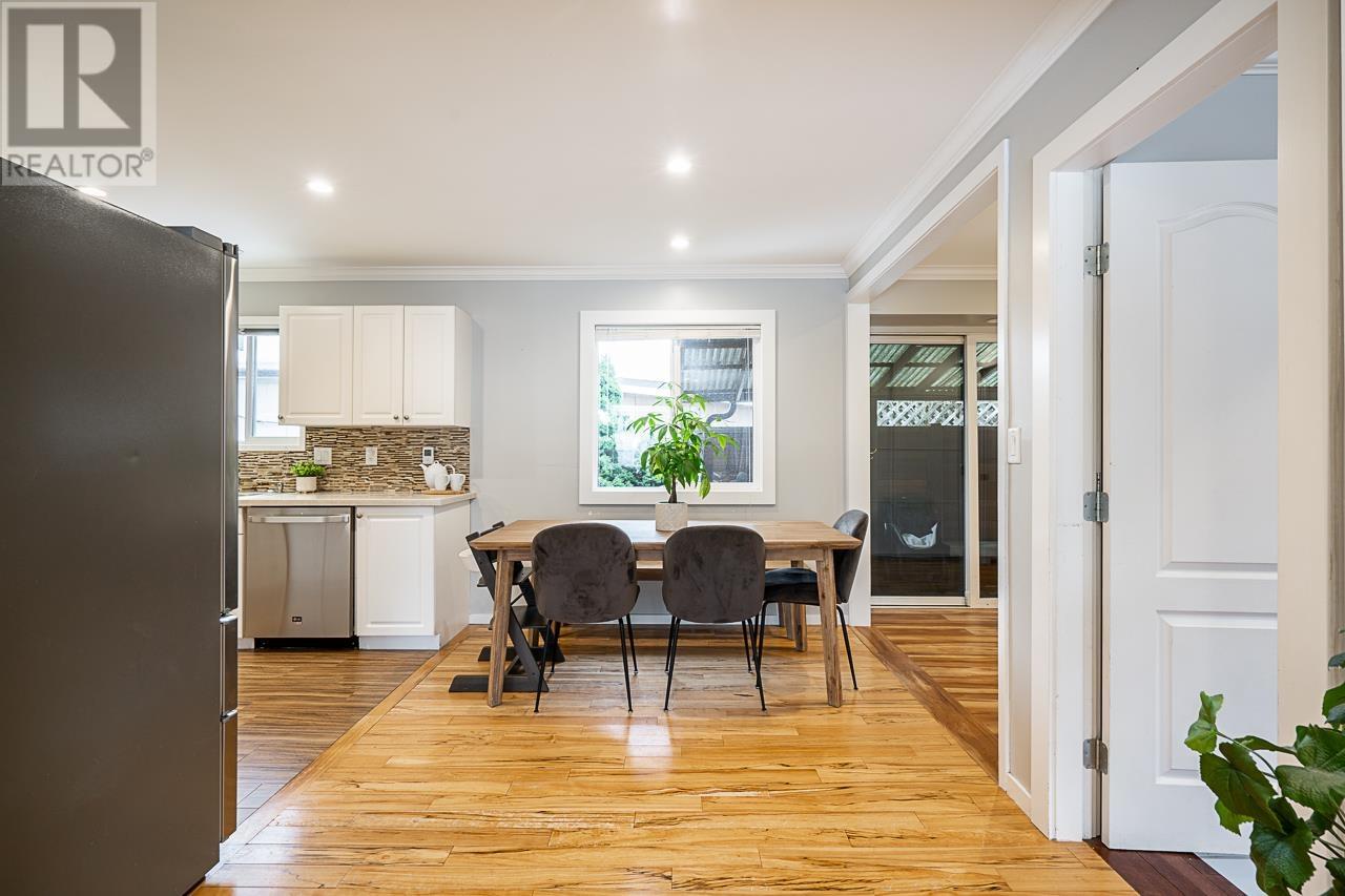 20984 118 Avenue, Maple Ridge, British Columbia  V2X 2M7 - Photo 8 - R2868733