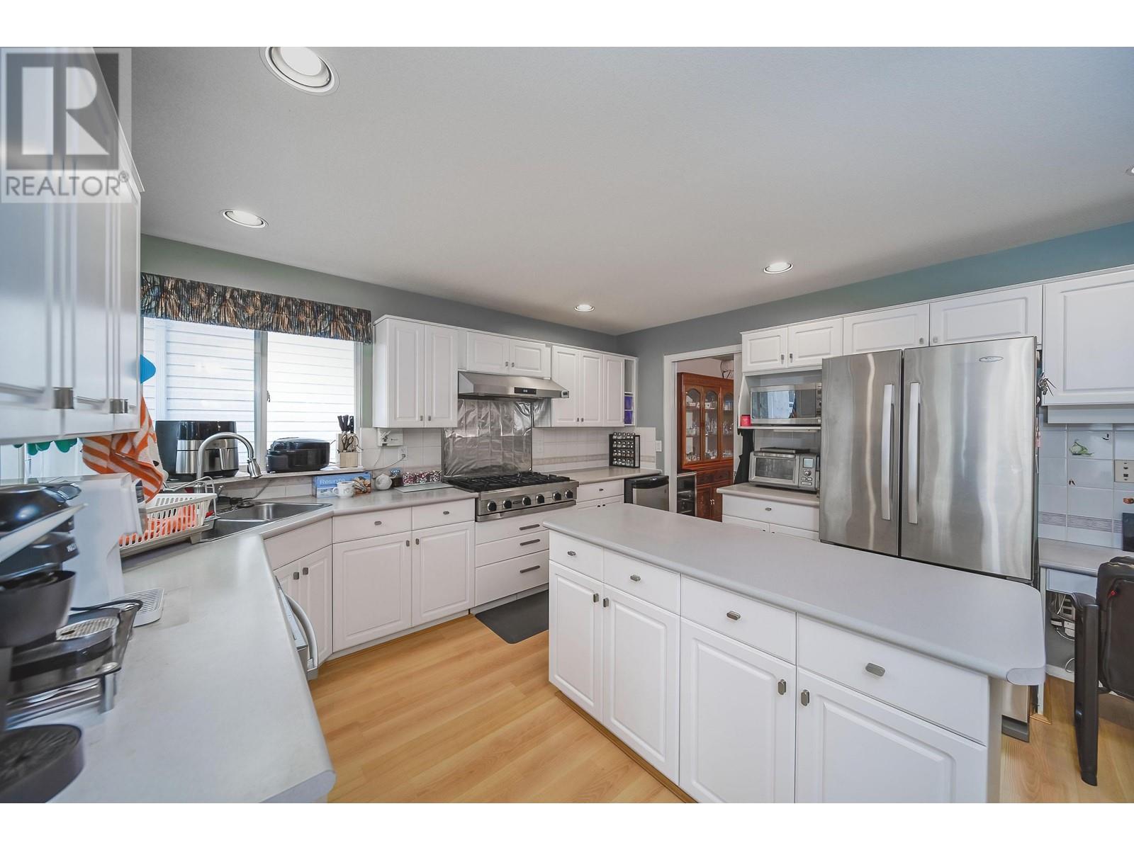 22180 Chaldecott Drive, Richmond, British Columbia  V6V 2S8 - Photo 13 - R2868737
